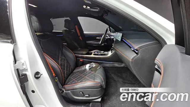 Genesis GV70 — Фото автомобиля 26