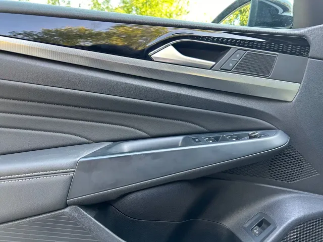 Volkswagen Passat — Фото автомобиля 8