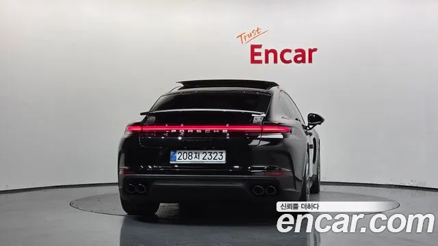 Porsche Panamera — Фото автомобиля 4