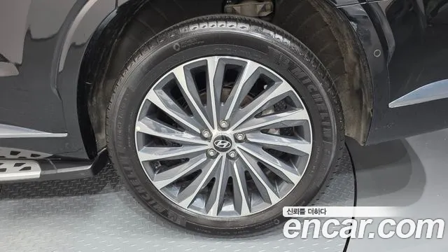 Hyundai Palisade The New Palisade Бензин 3.8 2WD — Фото автомобиля 16
