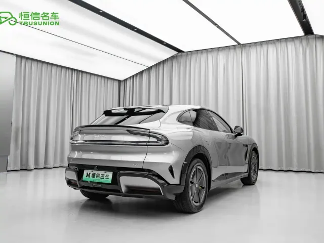 Xiaomi YU7 — Фото автомобиля 6