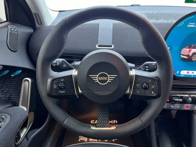 MINI Electric MINI ACEMAN — Фото автомобиля 20