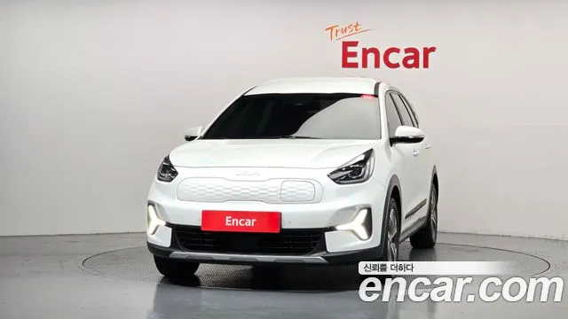 Kia Niro — Фото автомобиля 3