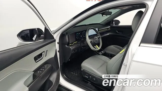Hyundai Kona SX2 — Фото автомобиля 14
