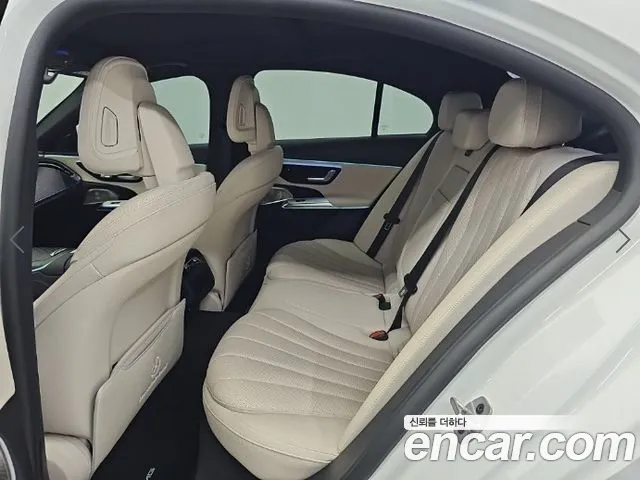 Mercedes-Benz E-Class W214 — Фото автомобиля 13