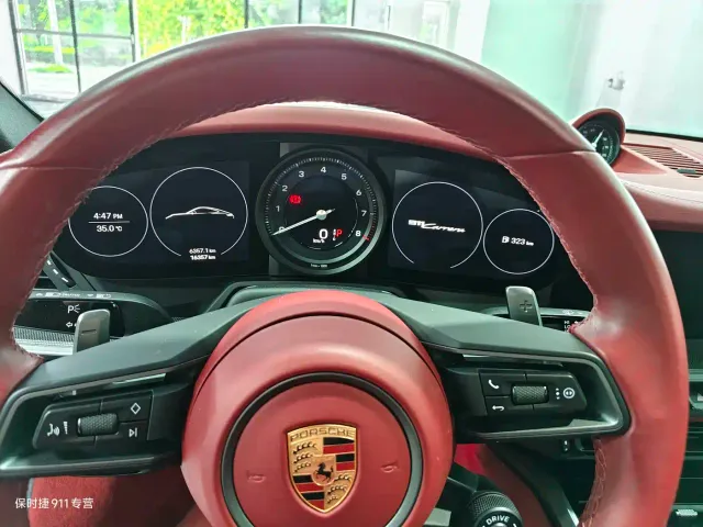 Porsche 911 — Фото автомобиля 11