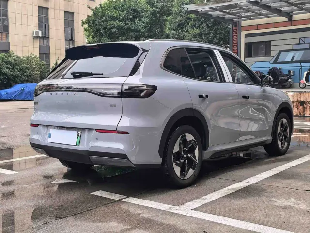 Geely Galaxy E5 — Фото автомобиля 7