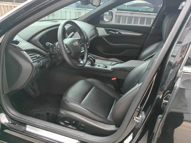 Cadillac CT5 — Фото автомобиля 14