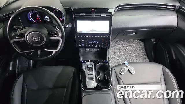 Hyundai Tucson Tucson (NX4) Дизель 2.0 2WD — Фото автомобиля 2
