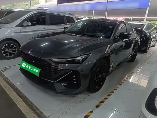 Фотография автомобиля — Changan UNI-V