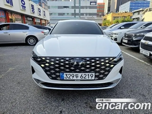 Hyundai Grandeur (New) Hybrid — Фото автомобиля 2