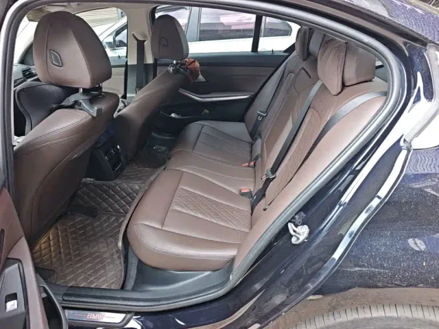 BMW i3 — Фото автомобиля 16