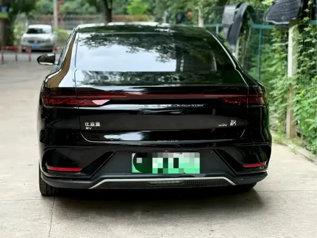 BYD Han — Фото автомобиля 8
