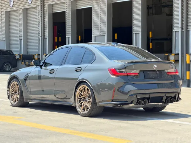 BMW M3 — Фото автомобиля 4