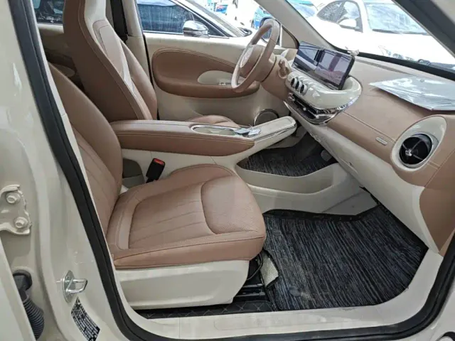 Wuling Bingo — Фото автомобиля 24