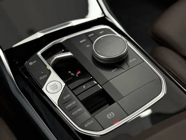 BMW 3 Series — Фото автомобиля 11