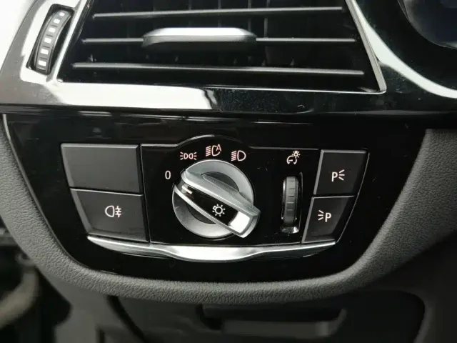 BMW 5 Series — Фото автомобиля 21