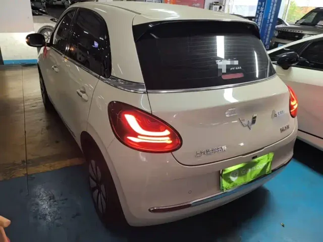 Wuling Bingo — Фото автомобиля 4