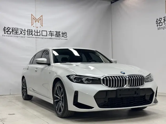 BMW 3 Series — Фото автомобиля 3