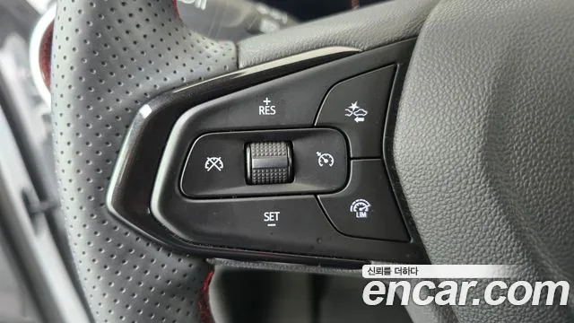 ChevroletGMDaewoo Trax Trax Кроссовер — Фото автомобиля 13