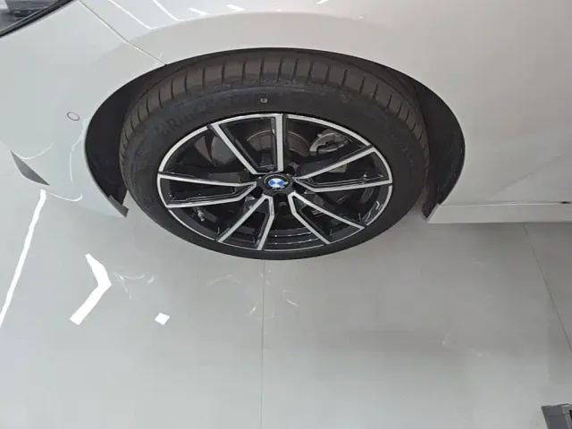 BMW 3 Series — Фото автомобиля 22