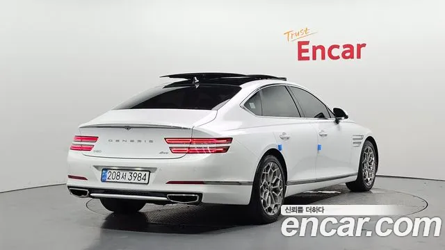 Genesis G80 Бензин 2.5 турбо AWD — Фото автомобиля 2