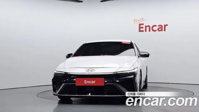 Hyundai Avante — Фото автомобиля 3