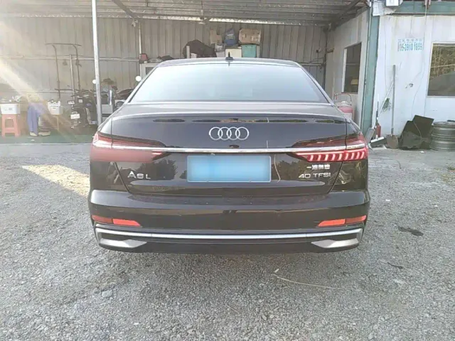 Audi A6L — Фото автомобиля 3