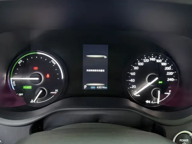 Toyota Sienna — Фото автомобиля 12