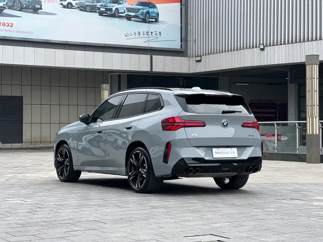 BMW X3 M50 — Фото автомобиля 18