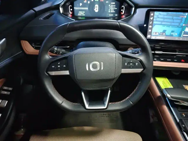 Changan Qiyuan Q05 — Фото автомобиля 15