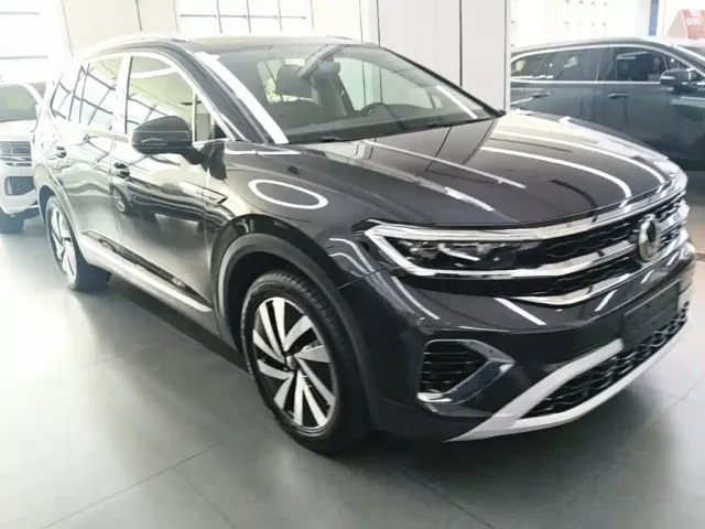 Volkswagen Talagon — Фото автомобиля 3