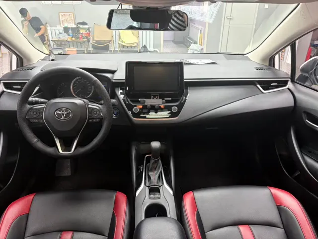 Toyota Corolla — Фото автомобиля 10