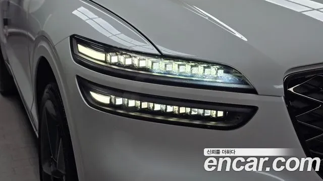Genesis GV70 2.5T Бензин AWD — Фото автомобиля 20