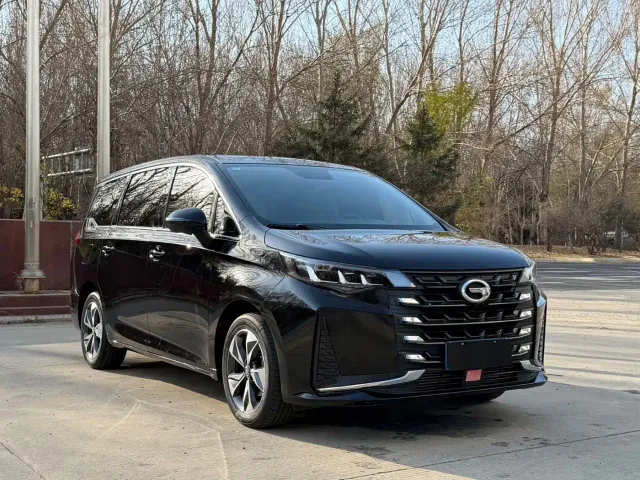 GAC Trumpchi M6 — Фото автомобиля 3