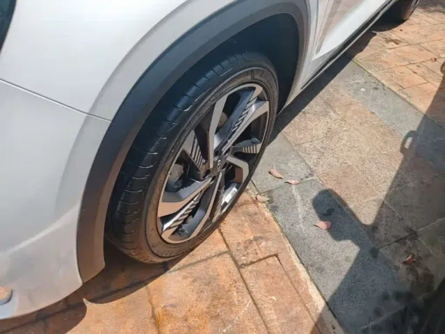 Geely Xingyue L — Фото автомобиля 22