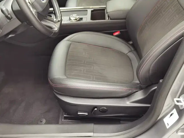 Ford Mondeo — Фото автомобиля 20