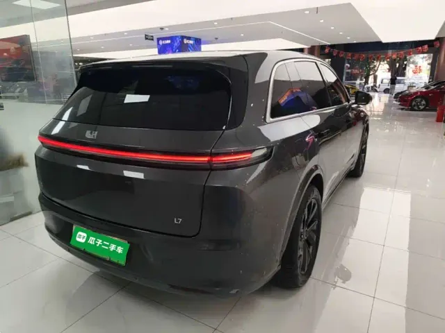 Li Auto L7 — Фото автомобиля 6