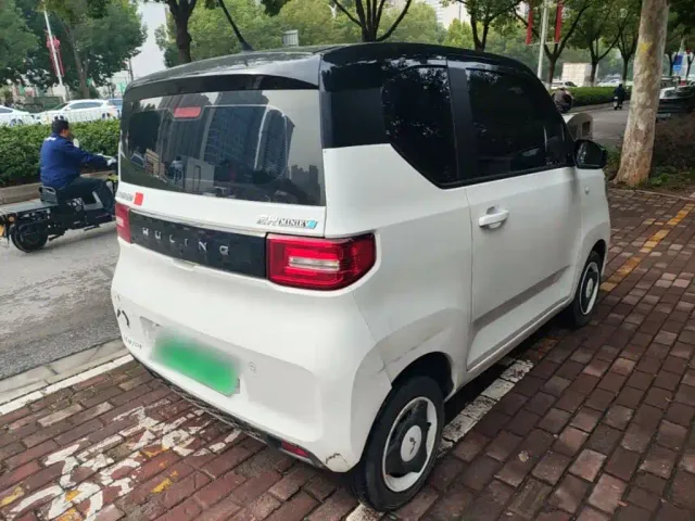 Wuling Hongguang Mini EV — Фото автомобиля 6