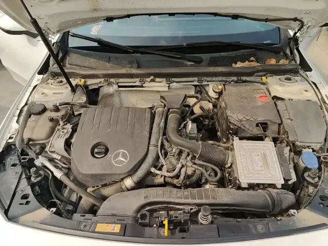 Mercedes-Benz Mercedes-Benz A-Class 2022 A 180 L Sport Sedan — Фото автомобиля 15