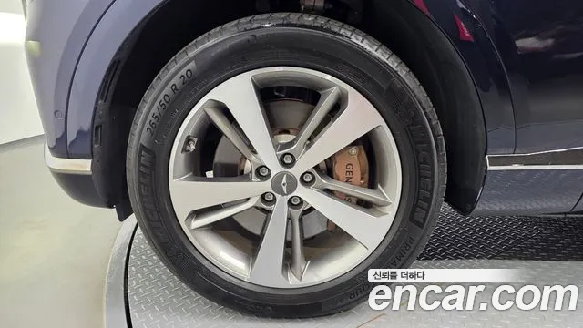 Genesis GV80 — Фото автомобиля 5