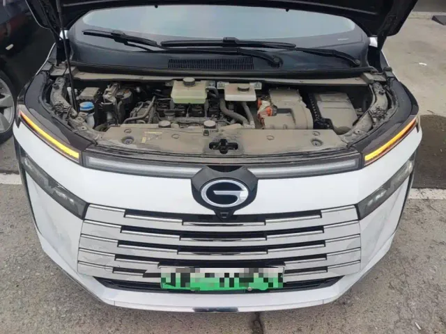 GAC Trumpchi E8 — Фото автомобиля 19