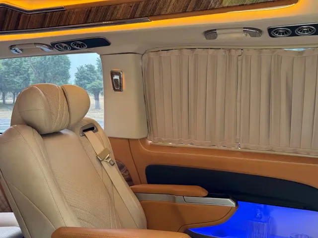 Mercedes-Benz Vito 2021 2.0T Business Edition 7-seater — Фото автомобиля 24