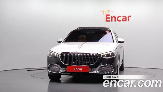 Mercedes-Benz S-Class — Фото автомобиля 3