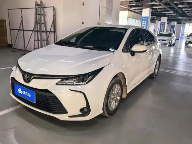 Фотография автомобиля — Toyota Corolla