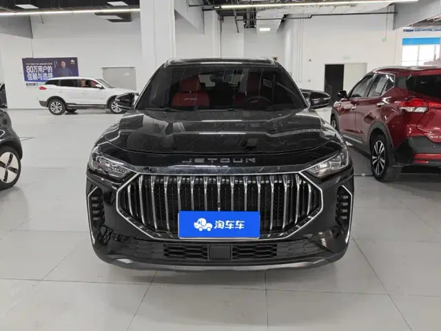 Jetour X70 Plus — Фото автомобиля 2