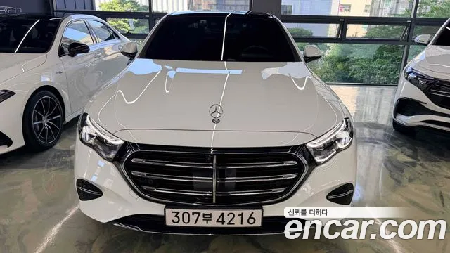 Mercedes-Benz E-Class W214 — Фото автомобиля 2