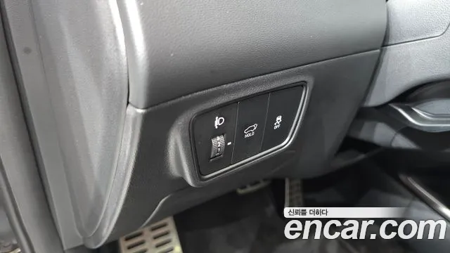 Hyundai Tucson Tucson (NX4) Дизель 2.0 4WD — Фото автомобиля 15