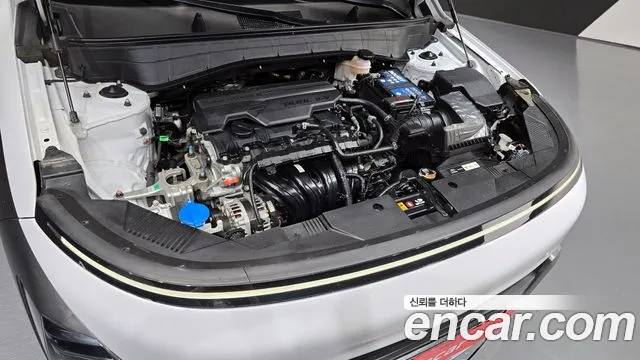 Hyundai Kona Kona (SX2) Бензин 2.0 2WD — Фото автомобиля 6