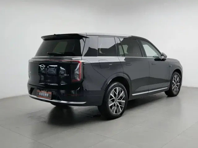 GAC Trumpchi Xiangwang S9 — Фото автомобиля 2